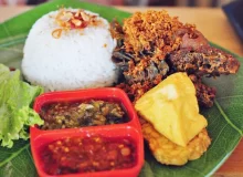 Bebek Goreng Pak Thori
